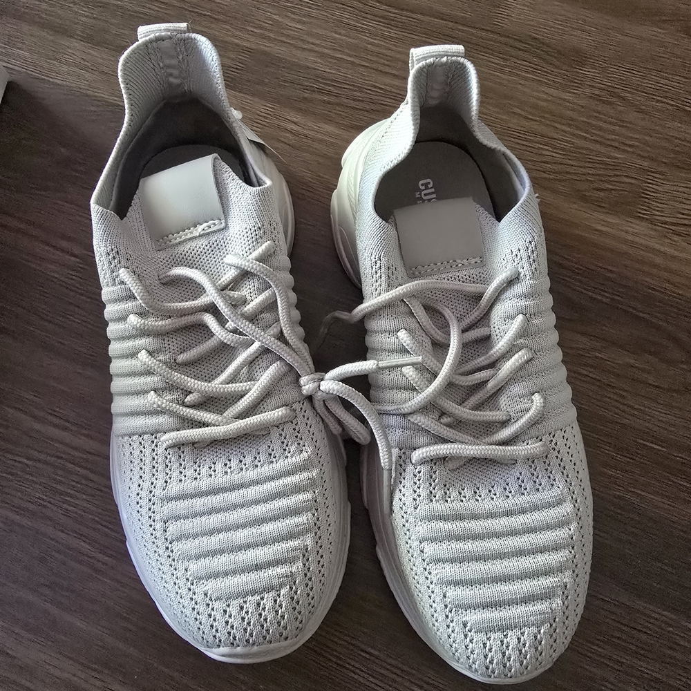 Women's Light Gray Athletic Sneakers